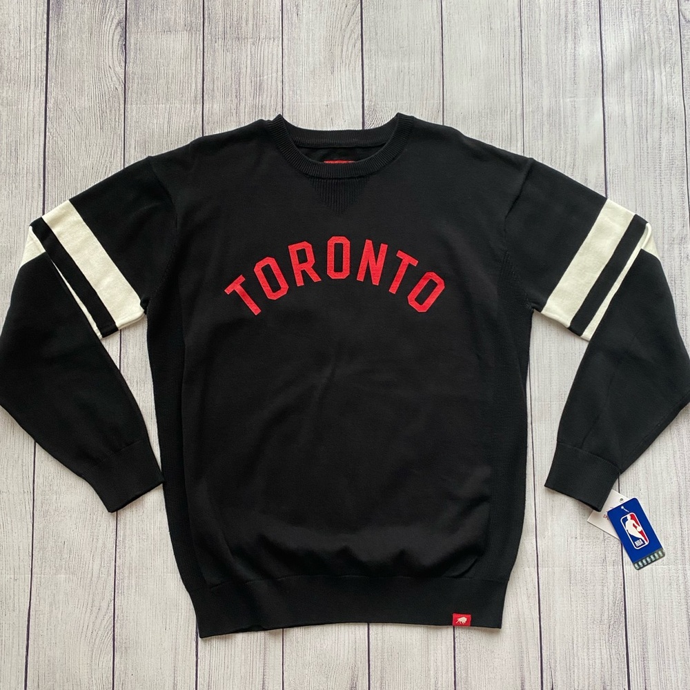 Toronto NBA sweater Men’s size L